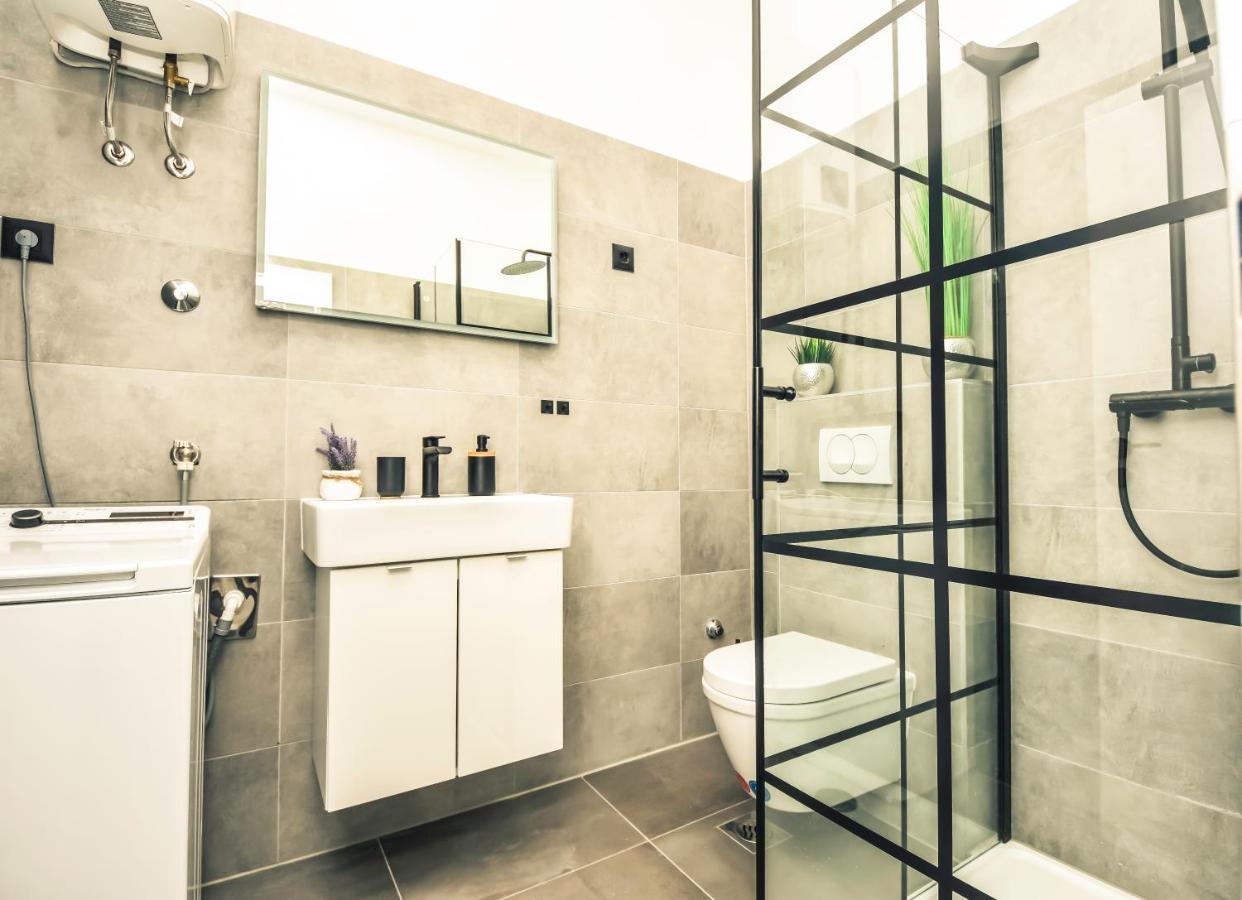 Luxury Heritage Apartment Zara Antica Luaran gambar